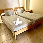 Nissi Elena A11 *